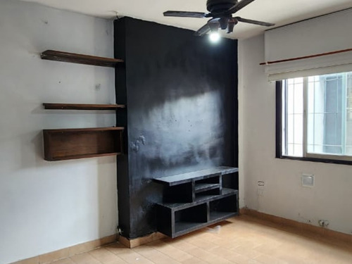 Alquiler De Casa Dueño Directo 450 M2 - San Isidro - 6 Amb Con Patio, Jardin, Garage, Parrilla