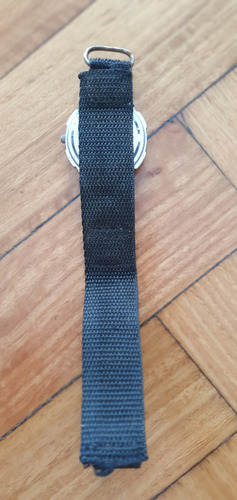 Reloj Nike Colorido, Malla Con Abrojos Negro Negro Beige (Usado)