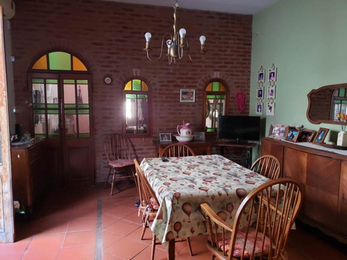 Casa En Venta En Lanus Este