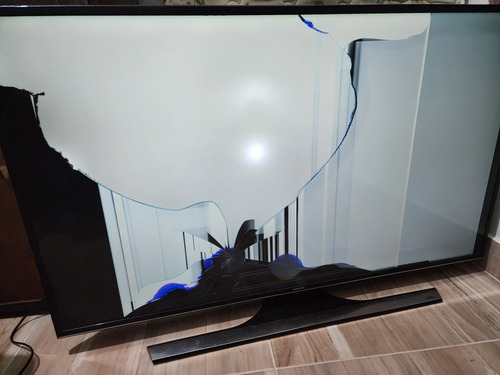 Imagen 4 de 4 de Tv Smart Samsung Un48ju6500cfv Pantalla Rota, Resto Todo Ok