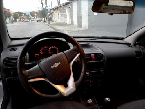 Imagem 3 de 6 de Chevrolet Corsa 2011 1.4 Maxx Econoflex 5p