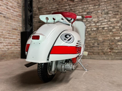 Imagen 6 de 14 de Piaggio Vespa 150cc Año 1957 Vl3m Tributo Abarth