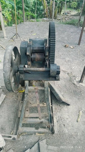 Imagen 2 de 5 de Trapiche O Molino De Caña Industrial Oferta!!