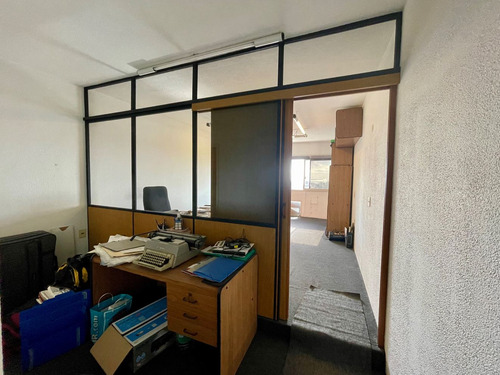 Venta O Alquiler Oficina Torre El Gaucho, Centro