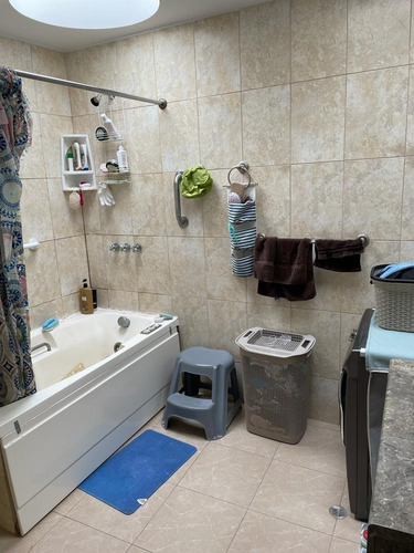 Imagen 22 de 23 de Cálida, Espaciosa Y Abrigada Casa Esquinera Con Proyeccion A Tres Pisos, Cuartos Independientes Con Baño Privado, 150 Mts De Bodegas, Ideal Pequeña Fábrica O Negocio En Expansión