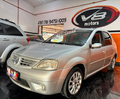 Renault Logan 1.6 16v Privilège Hi-flex 4p