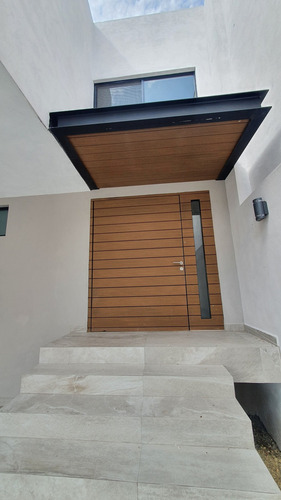 Imagen 2 de 12 de Estrena Casa Amorada Residencial, Santiago N.l.