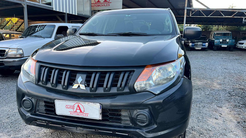 Mitsubishi L200 2.4 Cab Dob 4x4 2abag Abs Espejos Pr.caja