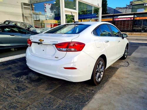 Imagen 17 de 20 de Nuevo Chevrolet Cruze 4 Premier 2023 Automatico 0km Smar 6