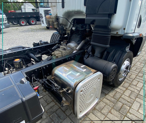 Mb Acello 815 Chassi