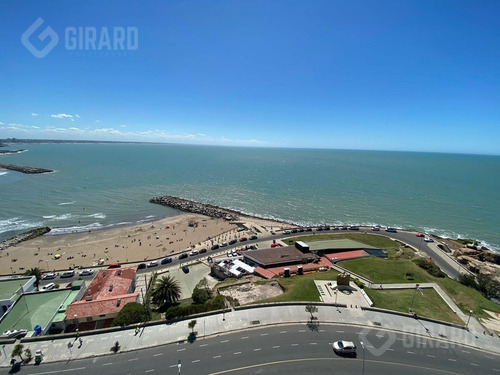 Imagen 3 de 30 de Departamento Con Vista Plena Al Mar , Zona Playa Chica