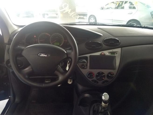 Ford Focus Sedan
