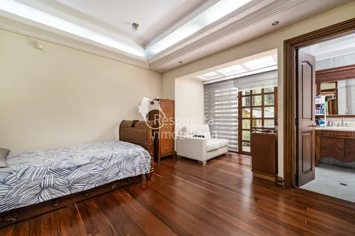 Vendo Hermosa Casa En El Poblado - Como Vivir En Una Finca.