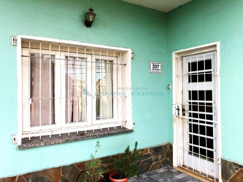 Imagen 2 de 30 de Colonia Del Sacramento - Importante Casa De 4 Dormitorios Y 2 Apartamentos