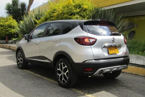 Renault Captur 2.0 Intens At