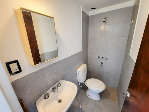 Venta - Ph Monoambiente Con Patio - Ituzaingó