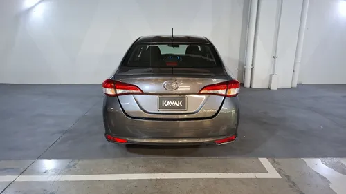Toyota Yaris 1.5 SEDAN CORE AUTO