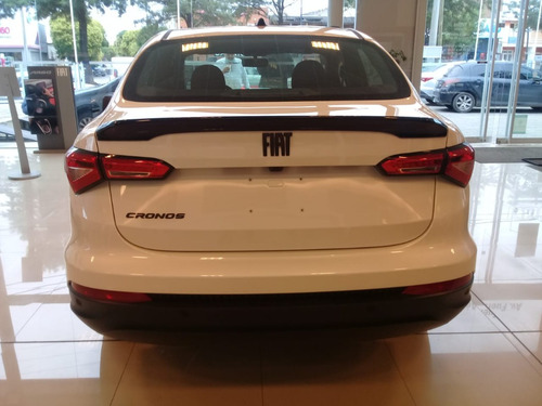 Fiat Cronos 1.8 Precision Pack Style My21