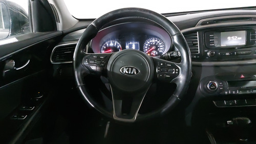 Kia Sorento 3.3 EX AT