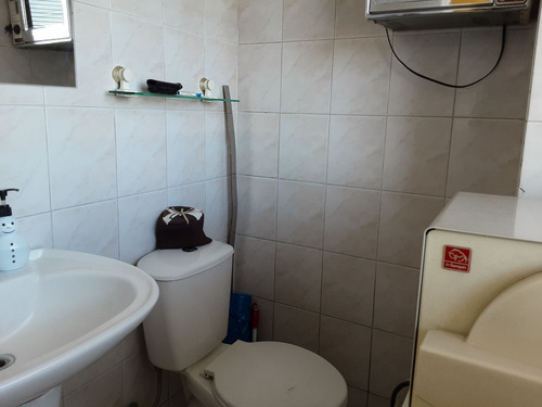Se Vende 2 Oficinas/consulta Medica, Cdte Whiteside Con La M