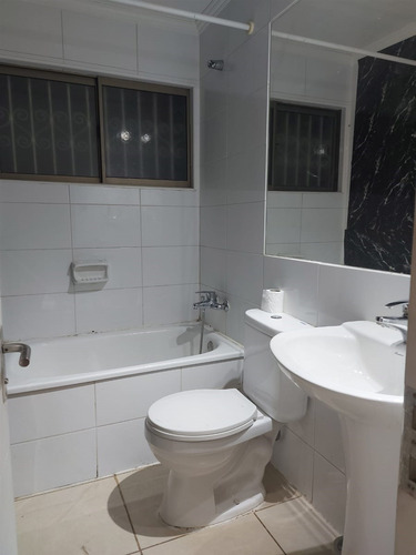 Casa En Venta De 3 Dorm. En Los Andes