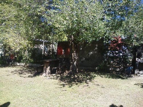 Casa Estilo Cabaña Rustica Y Local Comercial Con Habitacion
