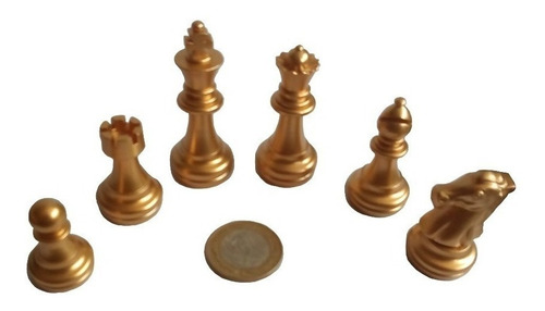 Imagen 6 de 10 de Juego De Ajedrez Magnético Color Piezas: Dorado Y Plateado