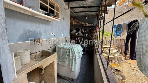 Venta Acogedora Casa Ubicada En Conjunto Cerrado,urb La Montanita Gabriela C