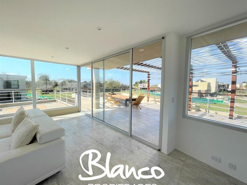 Casa En Venta En Haras Santa Maria, Escobar, G.b.a. Zona Norte