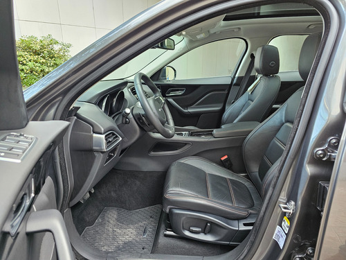 Jaguar F-PACE 2.0 Prestige