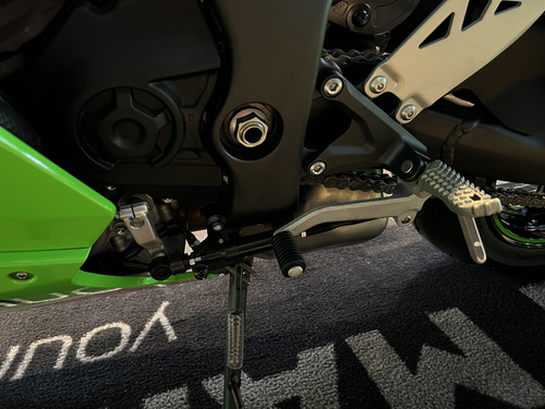 #033 - Kawasaki Ninja Zx10 - Bmw S1000rr