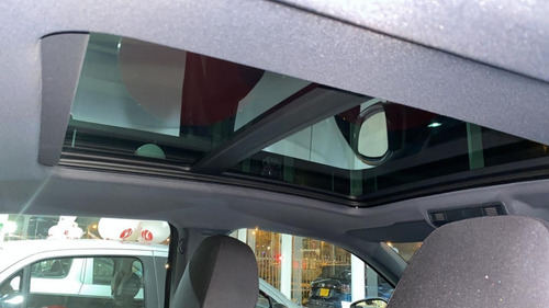 Imagen 24 de 25 de Volkswagen T-cross Trendline Aut 1.0 T Con Techo F.a