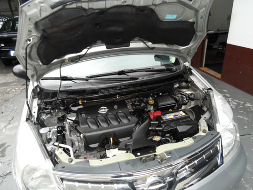 Nissan / Grand Livina 1.8 S 2013 Prata