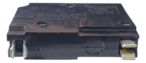 Pastilla Square D 30a Qo130