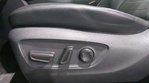 Toyota Highlander 3.5 XLE AUTO