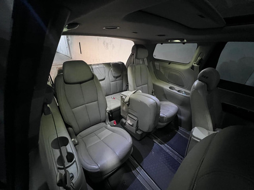 Kia Carnival 2.2 Crdi Ex Premium Avn