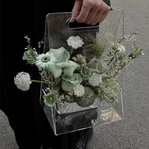 Jarrón De Mano Elegante Para Eventos Especiales