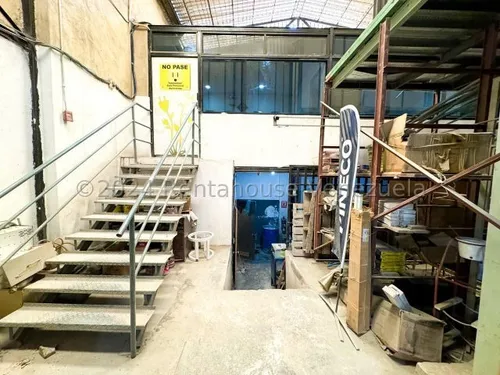 Fondo De Comercio En Venta En Parroquia La Candelaria, 25-2051