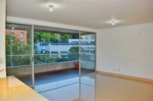 Imagen 1 de 11 de Venta Apartamento En Castropol