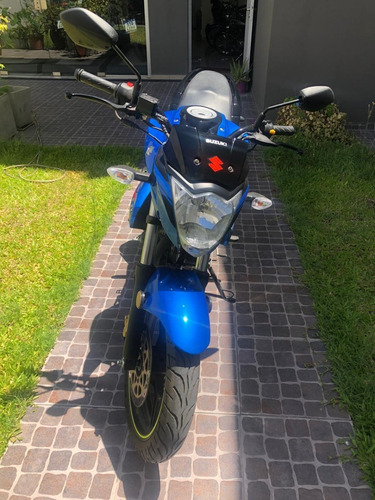 Suzuki Gixxer 150 Moto Calle Street Usada Impecable