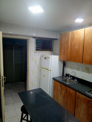 Venta . Apartamento. Los Rosales. Caracas 157023