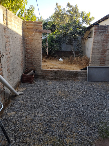 Limache - Se Vende Casa En Andres Bello, 2d Y 1b
