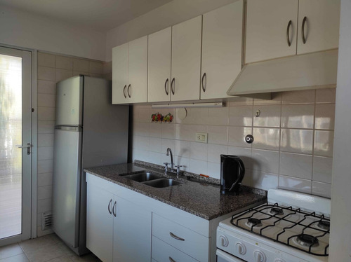 Imagen 7 de 12 de Departamento Alquiler Temporario A 5' De Palmares.
