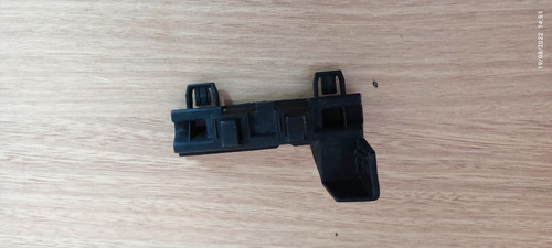 Base Lateral Derec Del Parachoq Delant Ford Explorer 2009