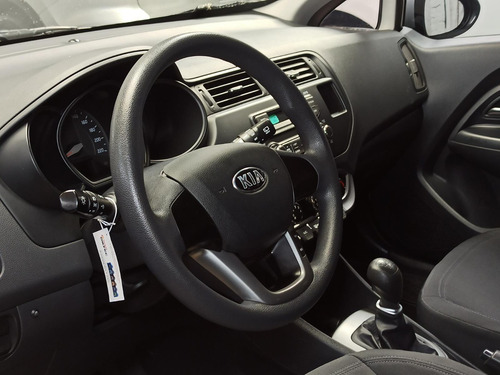 Kia New Rio Spice 1.4 A.a. Rin Copa 2013 Nbv228