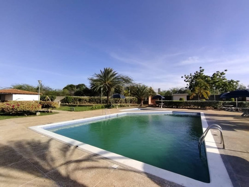 Imagen 15 de 17 de Town House En Venta Urb. Terrazas Del Valle - El Valle