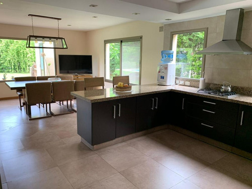 Imagen 1 de 24 de Oportunidad Venta Financiada Casa Country Moreno