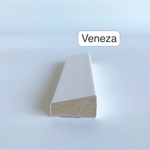 Kit Boiserie Para Porta Cortado Em 45° 3cm Único Veneza