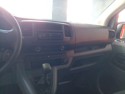 Imagen 21 de 25 de Citroën Jumpy L3 Business 115 Cv (djv)