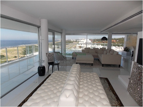 Brava ... Exclusivo Pent House .... Refinamiento Y Sofisticacion- Ref: 15939